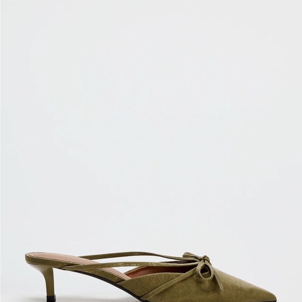 Zara Olive Green Kitten Heels - like new